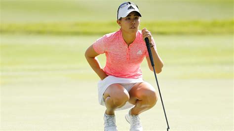 15 Female Golfers Breaking All The LPGA Dress .